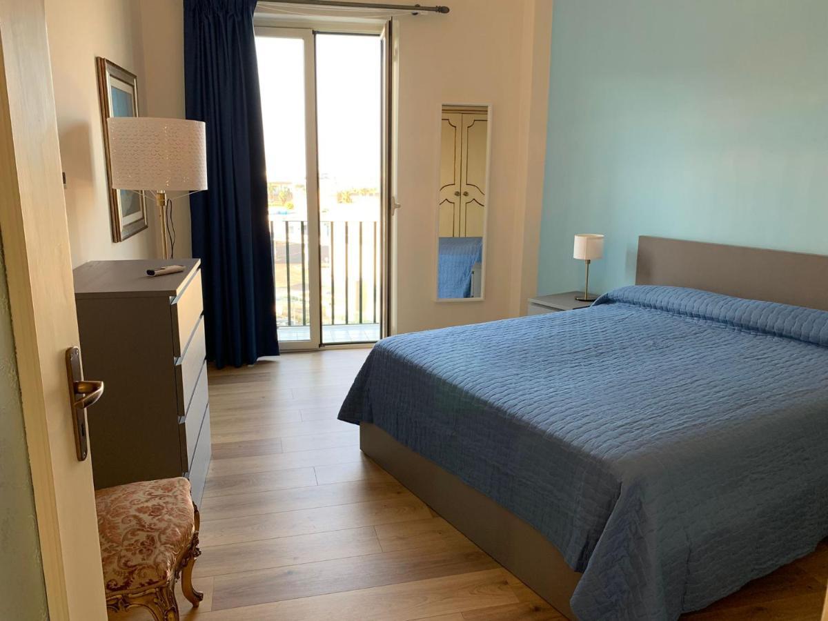 Cala Mare Palermo Exterior foto