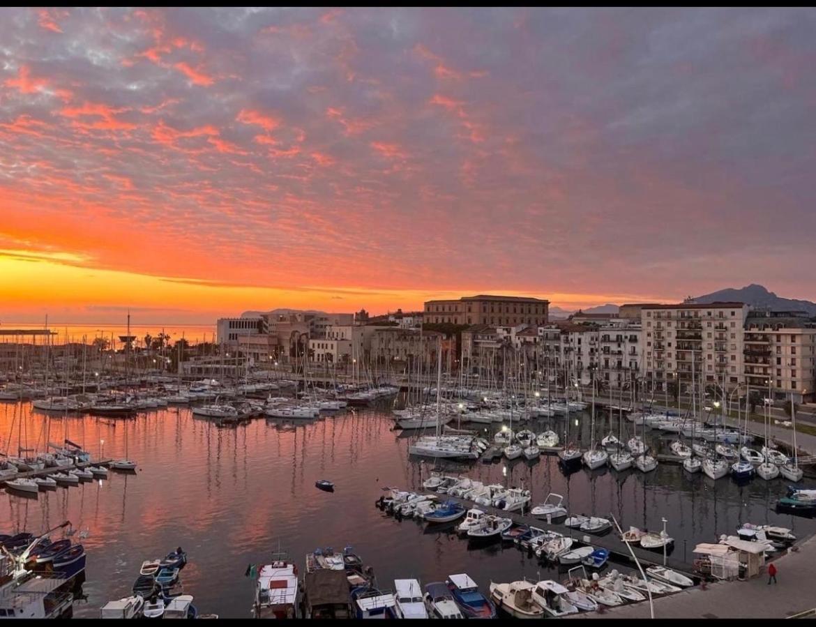 Cala Mare Palermo Exterior foto