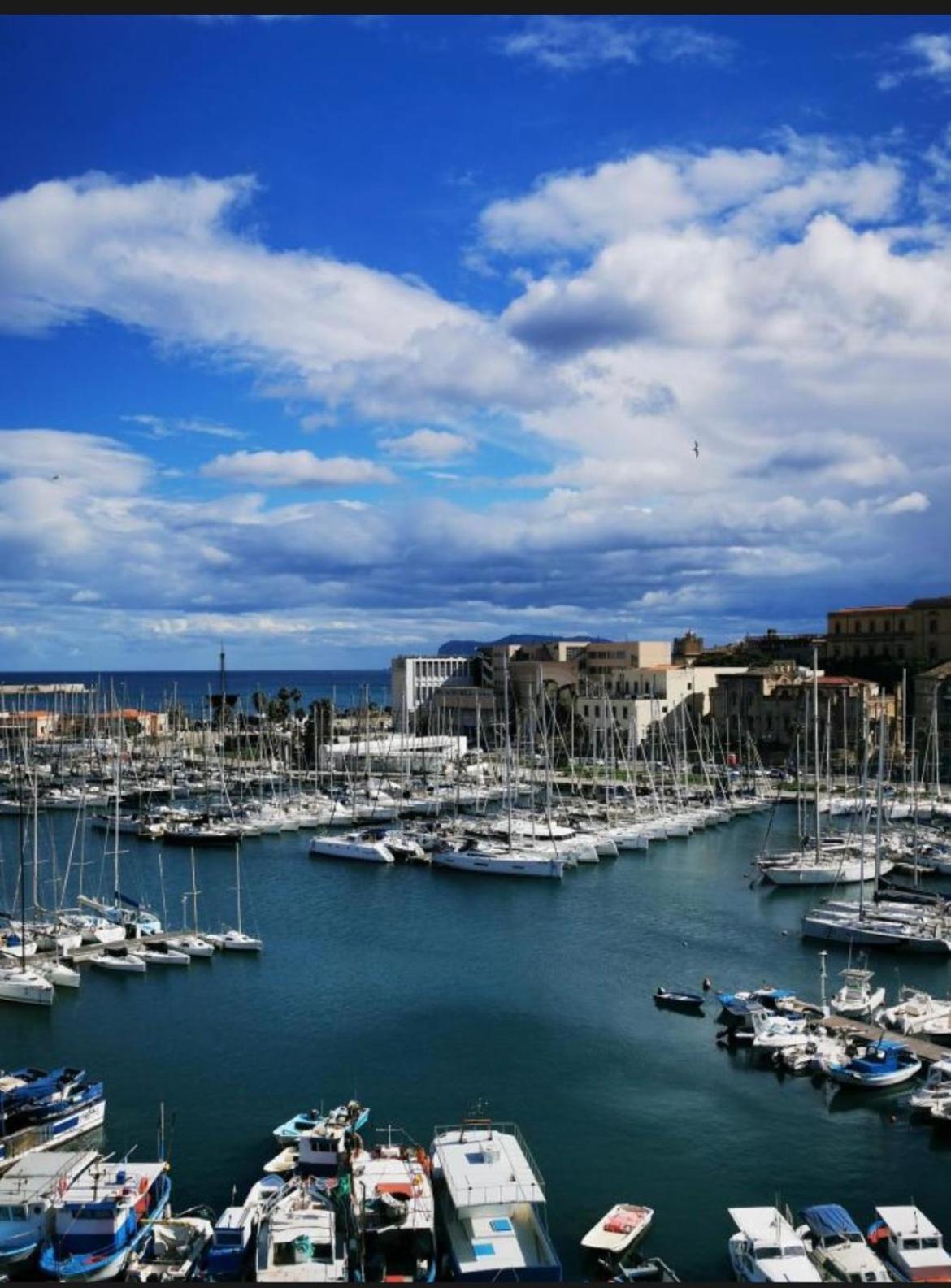 Cala Mare Palermo Exterior foto